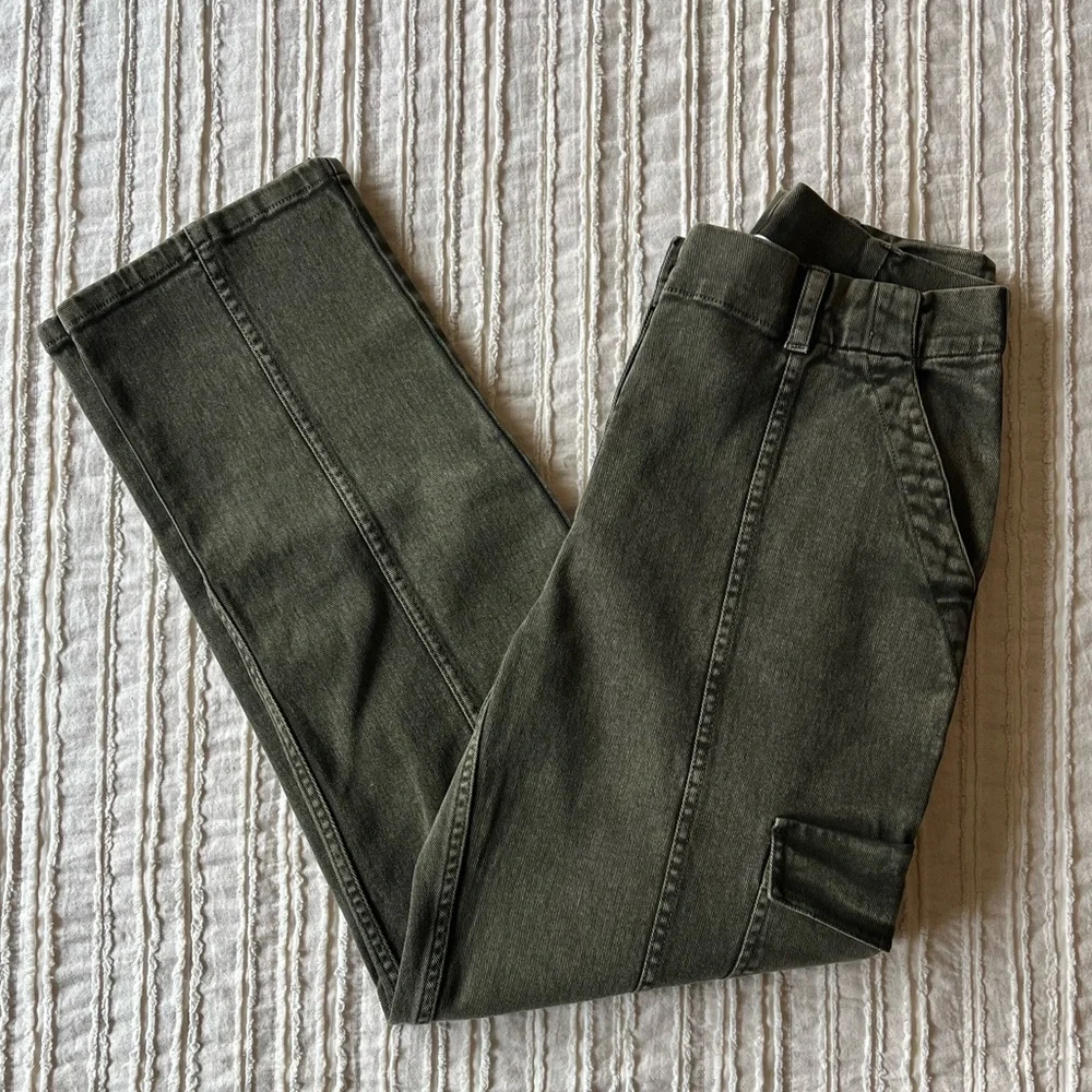 Treasure & Bond Stretch Cotton Cargo Pants - Picture 7 of 7